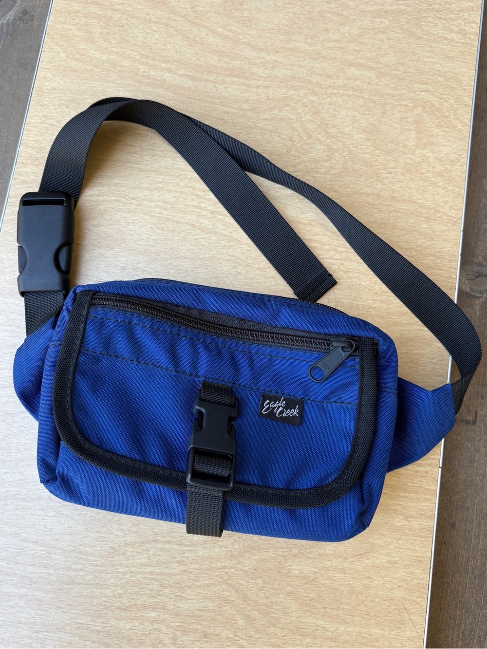 Eagle Creek Vintage Field Fanny Pack/ Sling Bag In Blue